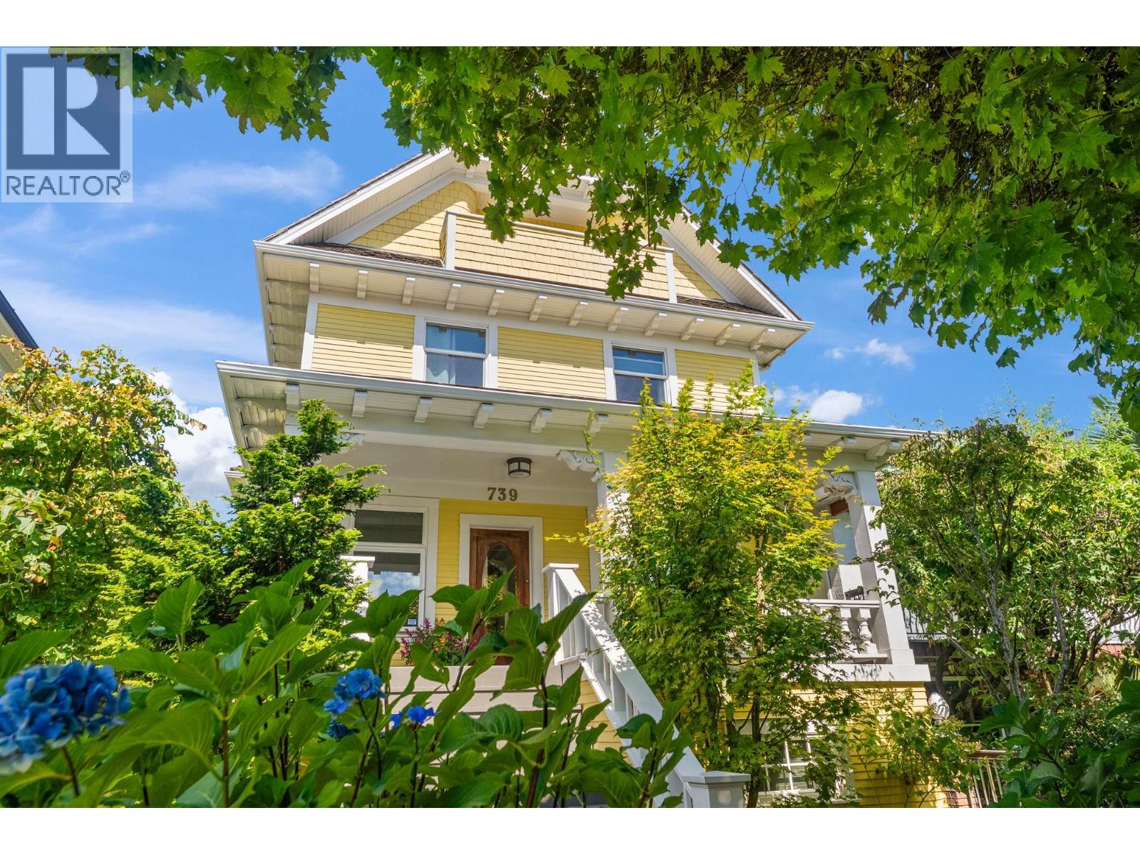739 E 24th Avenue, Vancouver, British Columbia  V5V 2A6 - Photo 1 - R3161305