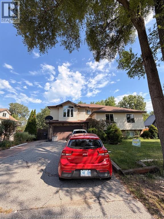 MLS# 26021579: 1862 SPRING GARDEN Unit# MAIN, Windsor, Canada