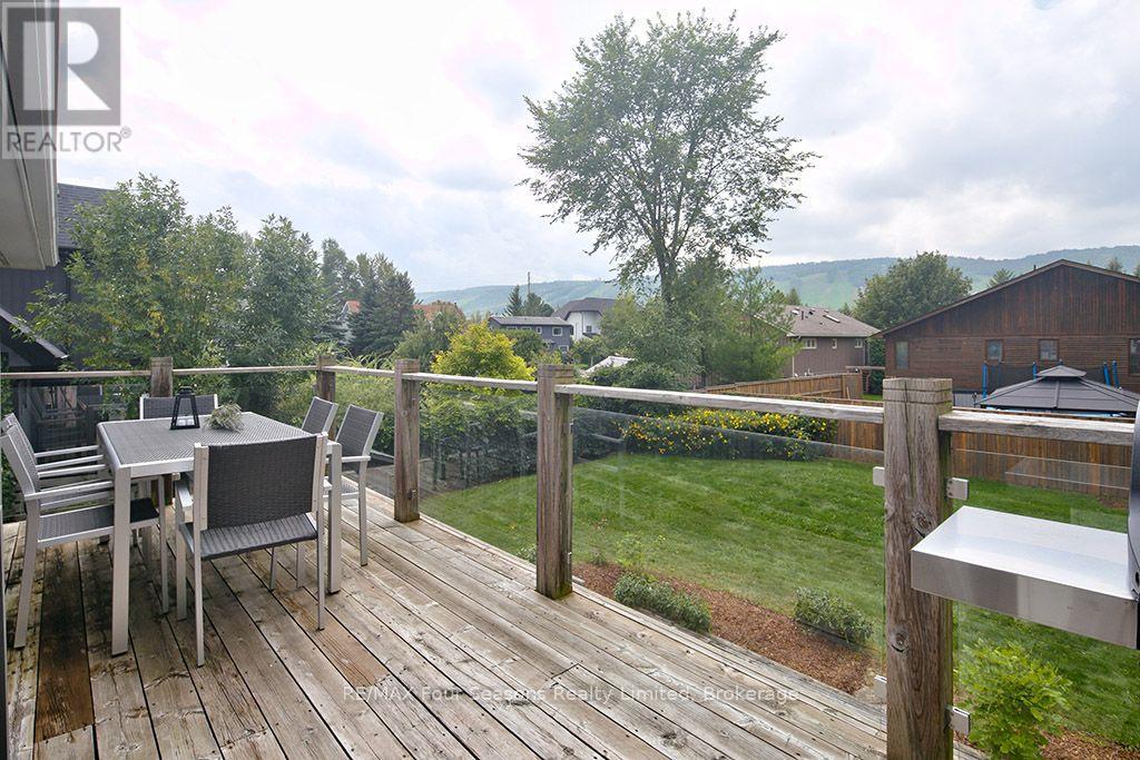 104 Laurie's Court, Blue Mountains, Ontario  L9Y 0L4 - Photo 34 - X13742952