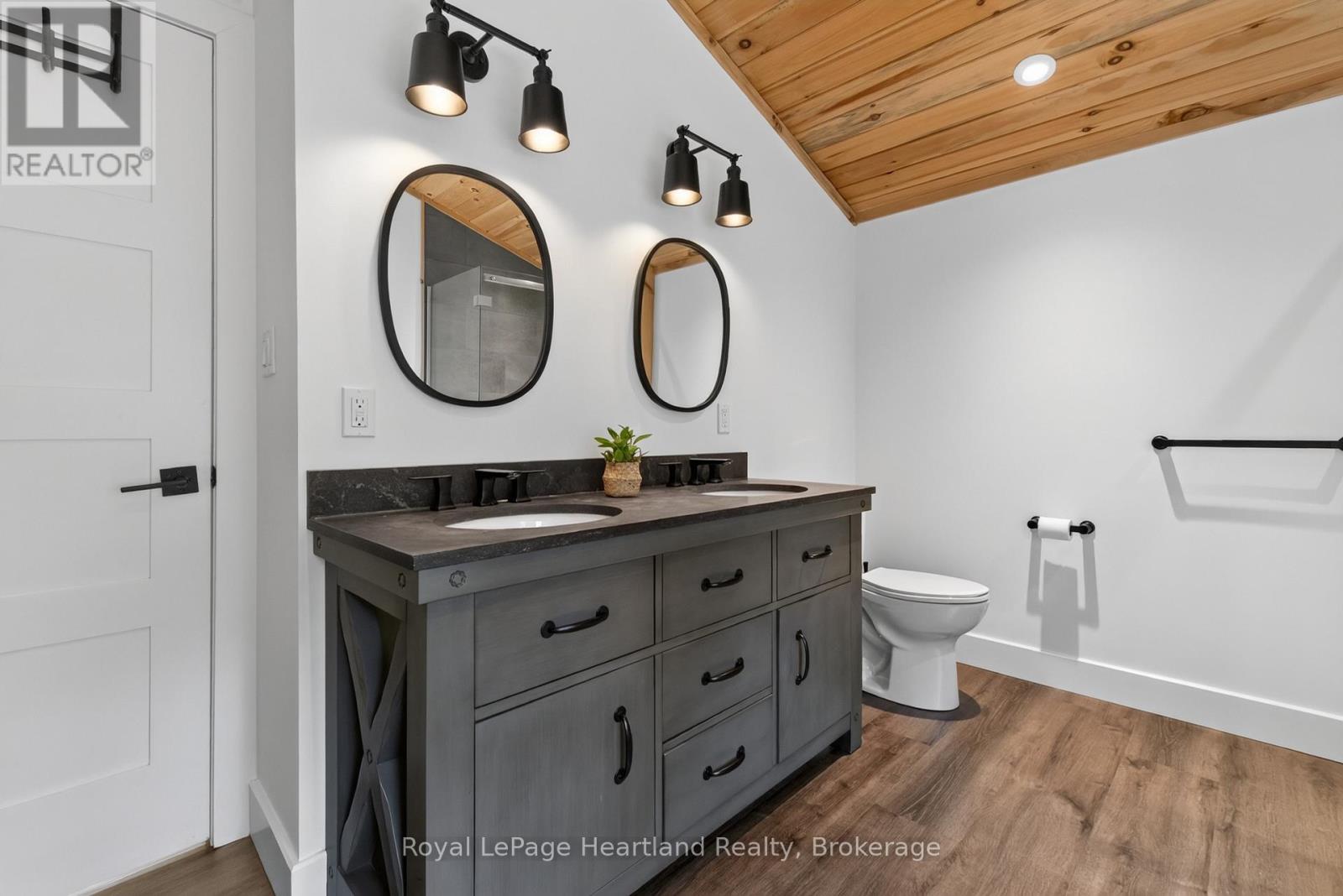 11 Maitland Avenue, Central Huron (Goderich), Ontario  N7A 3X8 - Photo 25 - X13743094