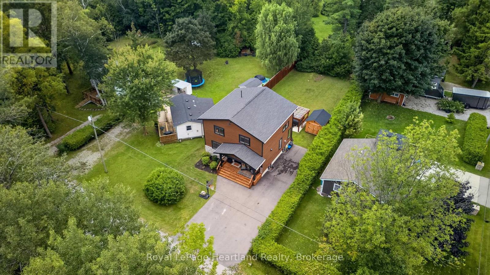11 Maitland Avenue, Central Huron (Goderich), Ontario  N7A 3X8 - Photo 38 - X13743094