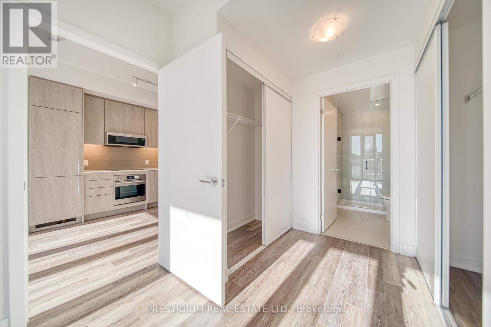 213 - 250 Lawrence Avenue W, Toronto, Ontario  M5M 1B2 - Photo 15 - C13742982