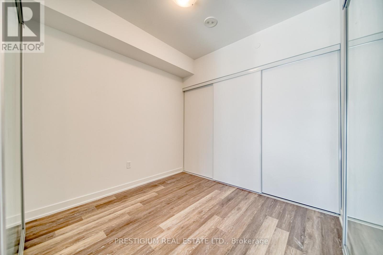 213 - 250 Lawrence Avenue W, Toronto, Ontario  M5M 1B2 - Photo 17 - C13742982