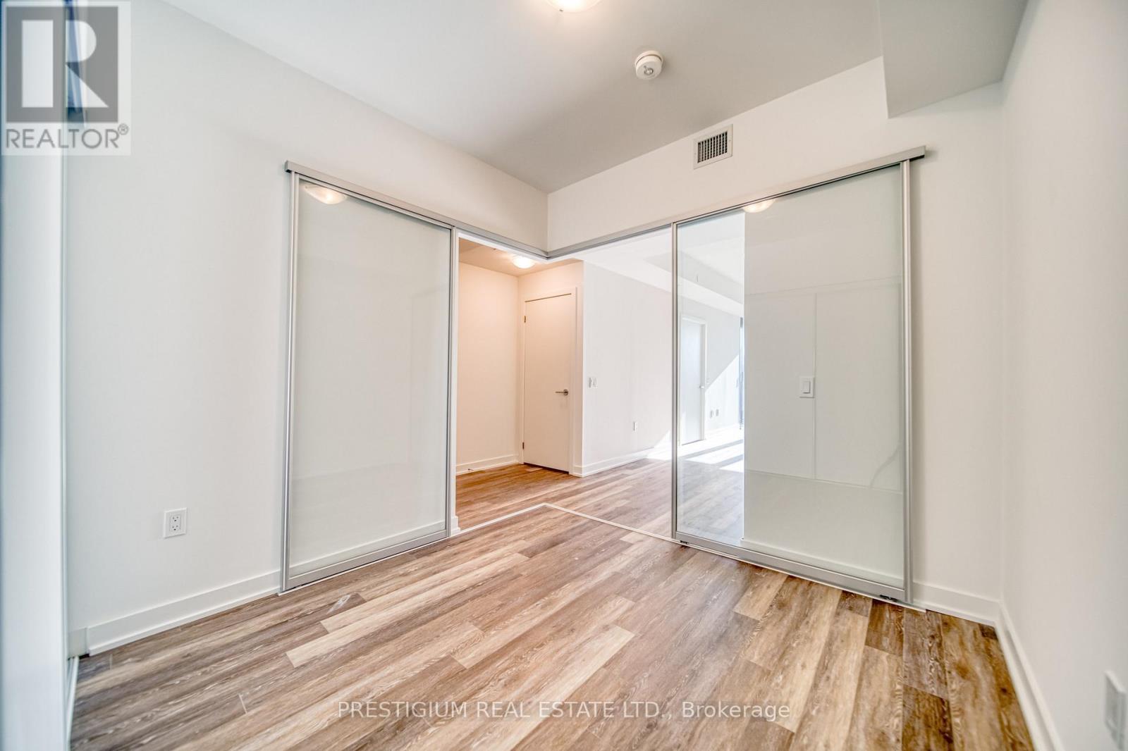213 - 250 Lawrence Avenue W, Toronto, Ontario  M5M 1B2 - Photo 20 - C13742982