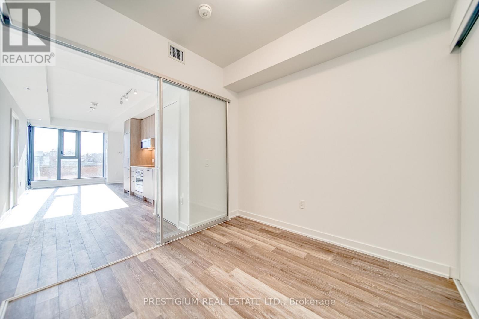 213 - 250 Lawrence Avenue W, Toronto, Ontario  M5M 1B2 - Photo 21 - C13742982
