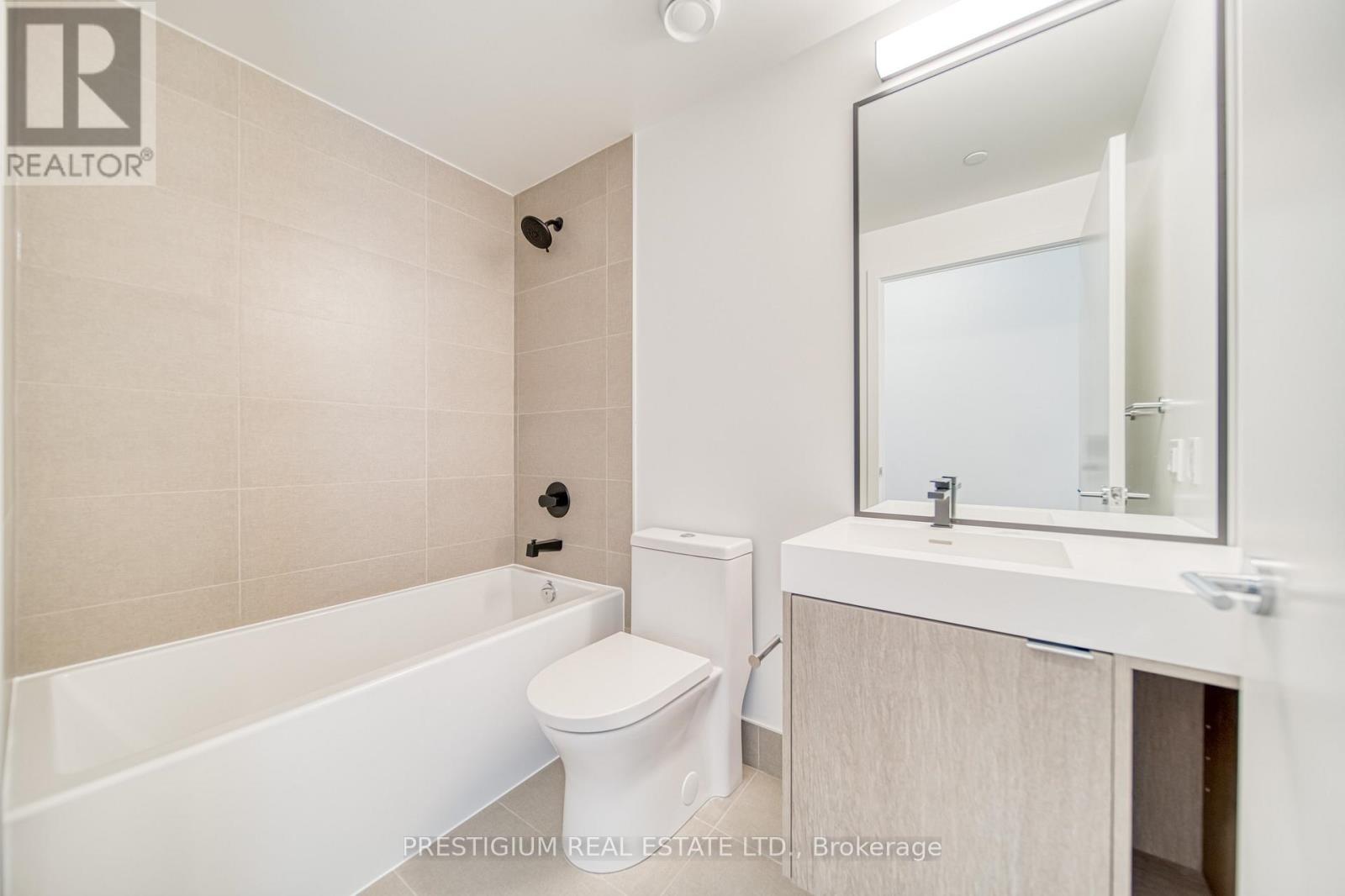 213 - 250 Lawrence Avenue W, Toronto, Ontario  M5M 1B2 - Photo 22 - C13742982
