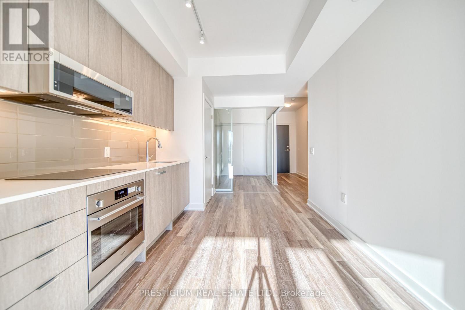 213 - 250 Lawrence Avenue W, Toronto, Ontario  M5M 1B2 - Photo 8 - C13742982