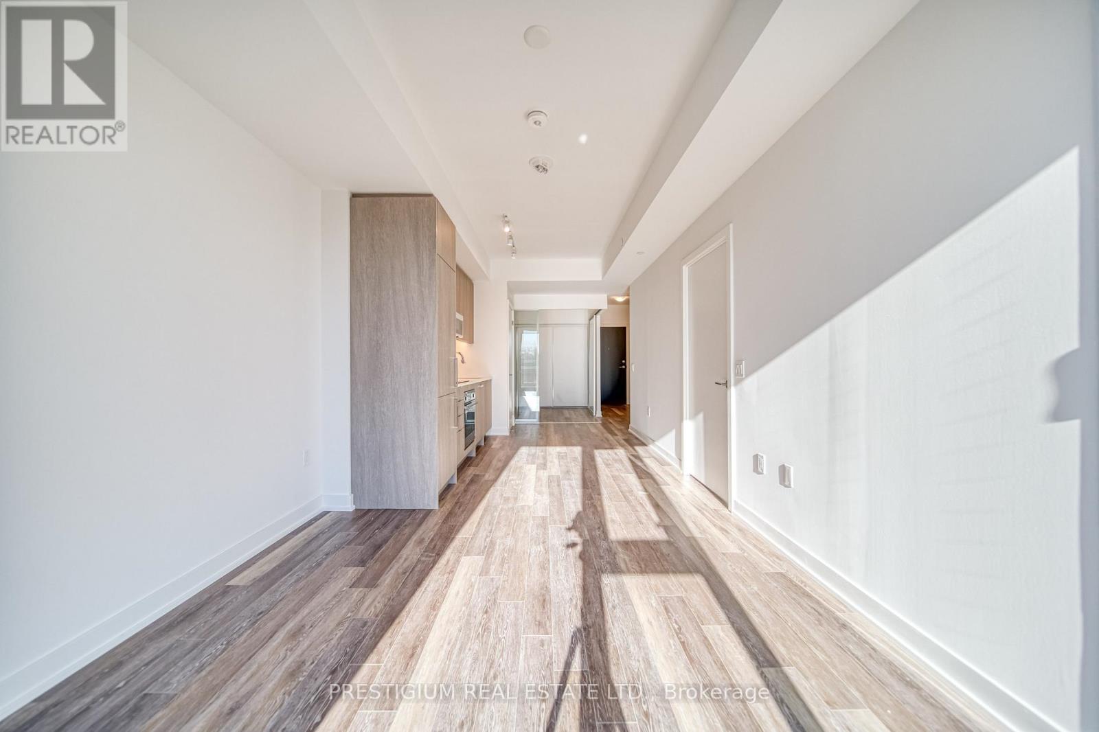 213 - 250 Lawrence Avenue W, Toronto, Ontario  M5M 1B2 - Photo 9 - C13742982