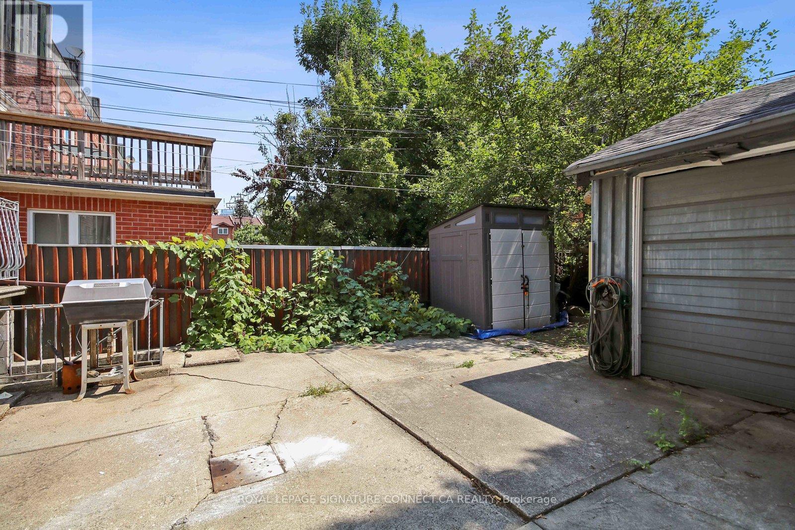 Main - 19 Mitchell Avenue, Toronto, Ontario  M6J 1C1 - Photo 24 - C13742992