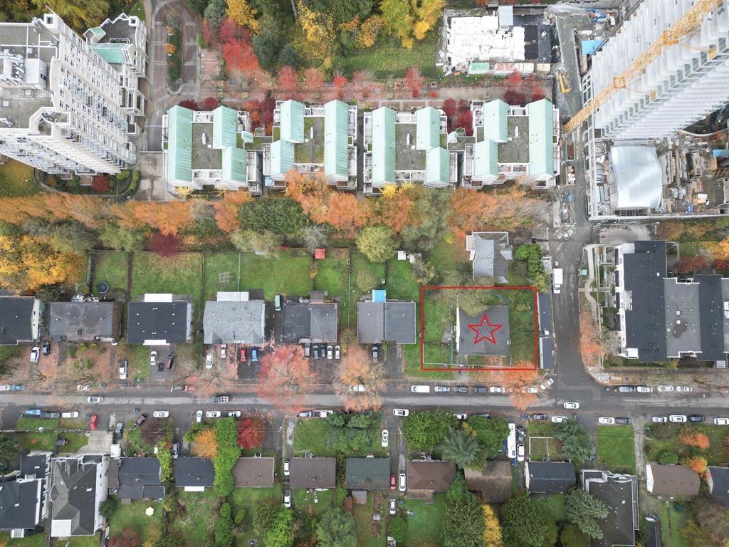 9935-9937 138 Street, Surrey, British Columbia  V3T 5E3 - Photo 2 - R3161399