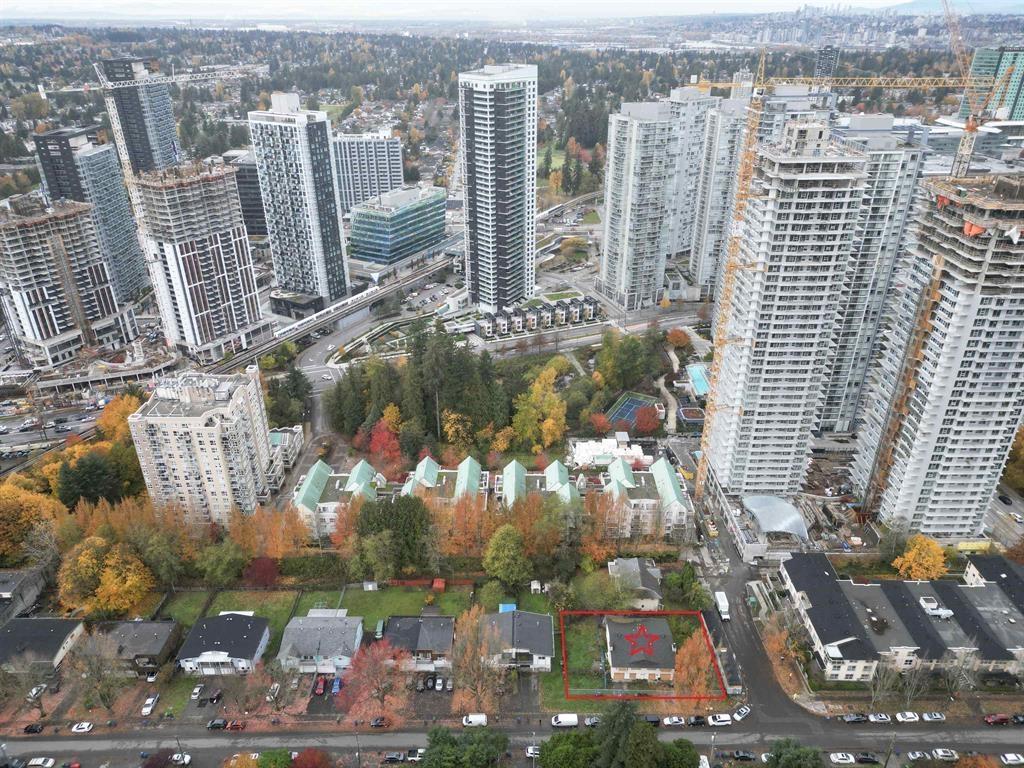 9935-9937 138 Street, Surrey, British Columbia  V3T 5E3 - Photo 9 - R3161399