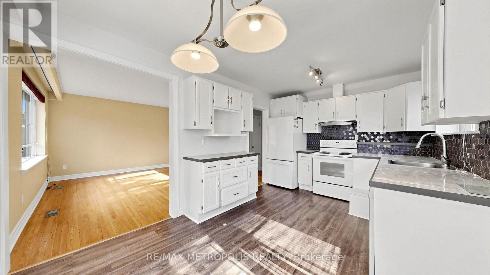 139 Pandora Circle, Toronto, Ontario  M1H 1V8 - Photo 14 - E13743040