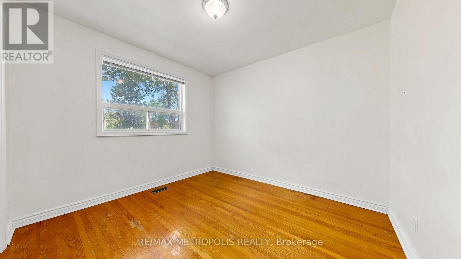 139 Pandora Circle, Toronto, Ontario  M1H 1V8 - Photo 23 - E13743040