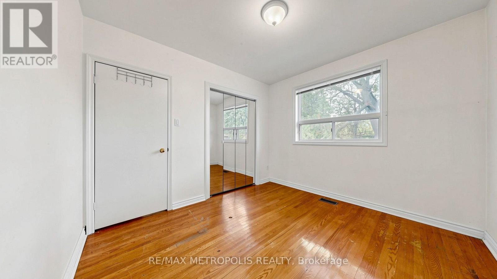 139 Pandora Circle, Toronto, Ontario  M1H 1V8 - Photo 24 - E13743040