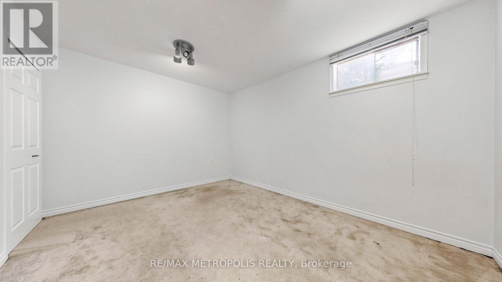 139 Pandora Circle, Toronto, Ontario  M1H 1V8 - Photo 35 - E13743040