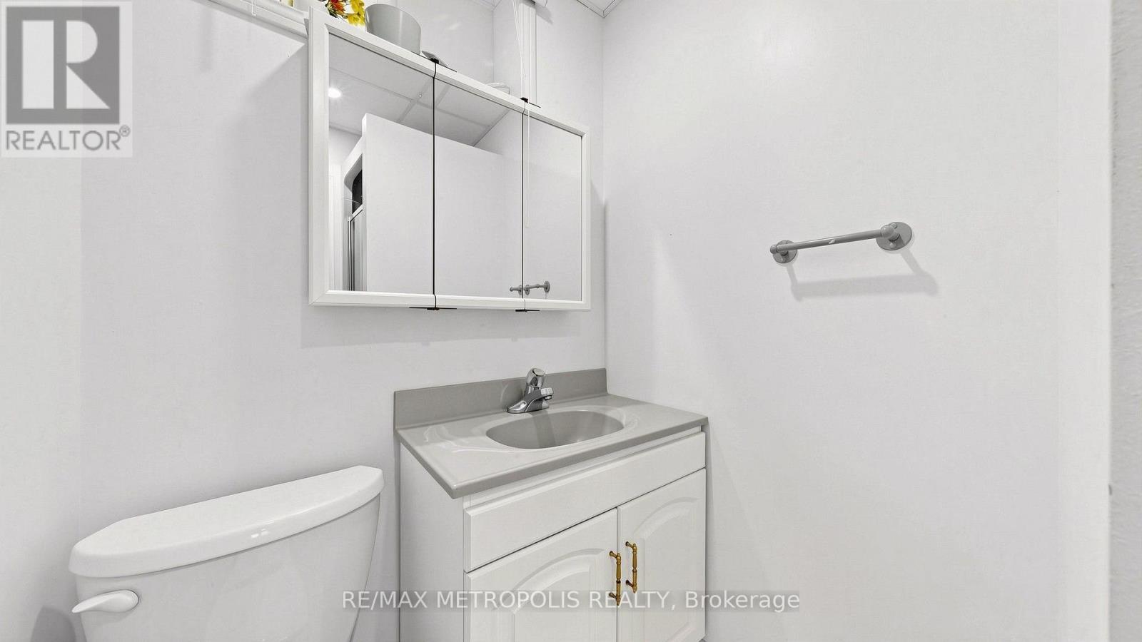 139 Pandora Circle, Toronto, Ontario  M1H 1V8 - Photo 41 - E13743040