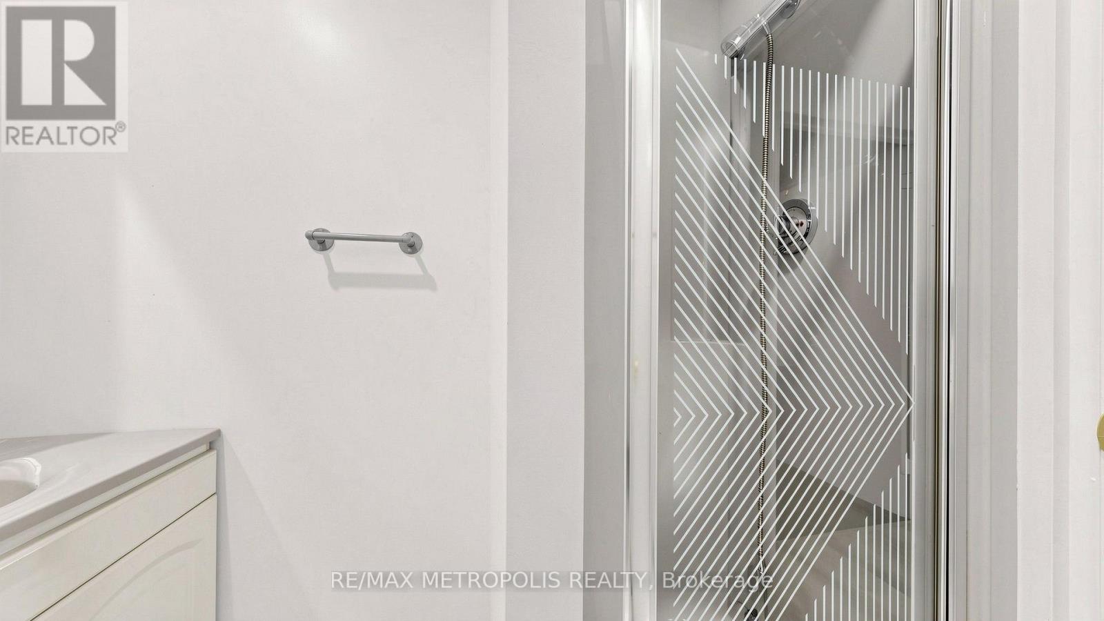 139 Pandora Circle, Toronto, Ontario  M1H 1V8 - Photo 42 - E13743040