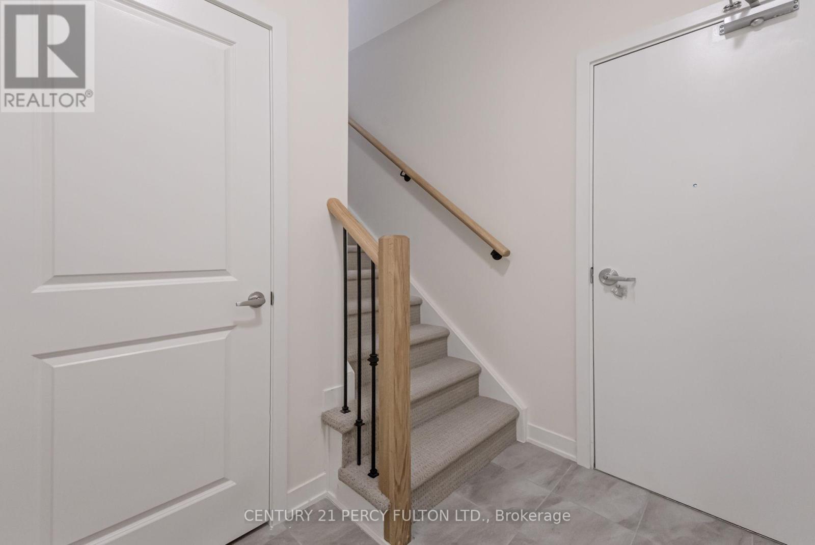 1410 - 1695 Dersan Street, Pickering, Ontario  L1X 0S9 - Photo 4 - E13743070