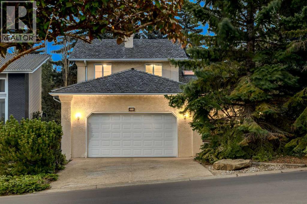 660 Coach Grove Road Sw, Calgary, Alberta  T3H 1C6 - Photo 1 - A2339456