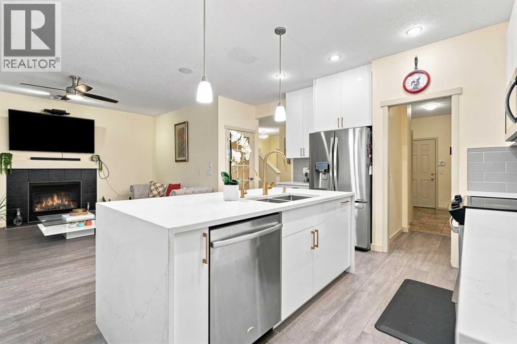 279 Copperpond Circle Se, Calgary, Alberta T2Z 0R4 - Photo 13 - A2342513