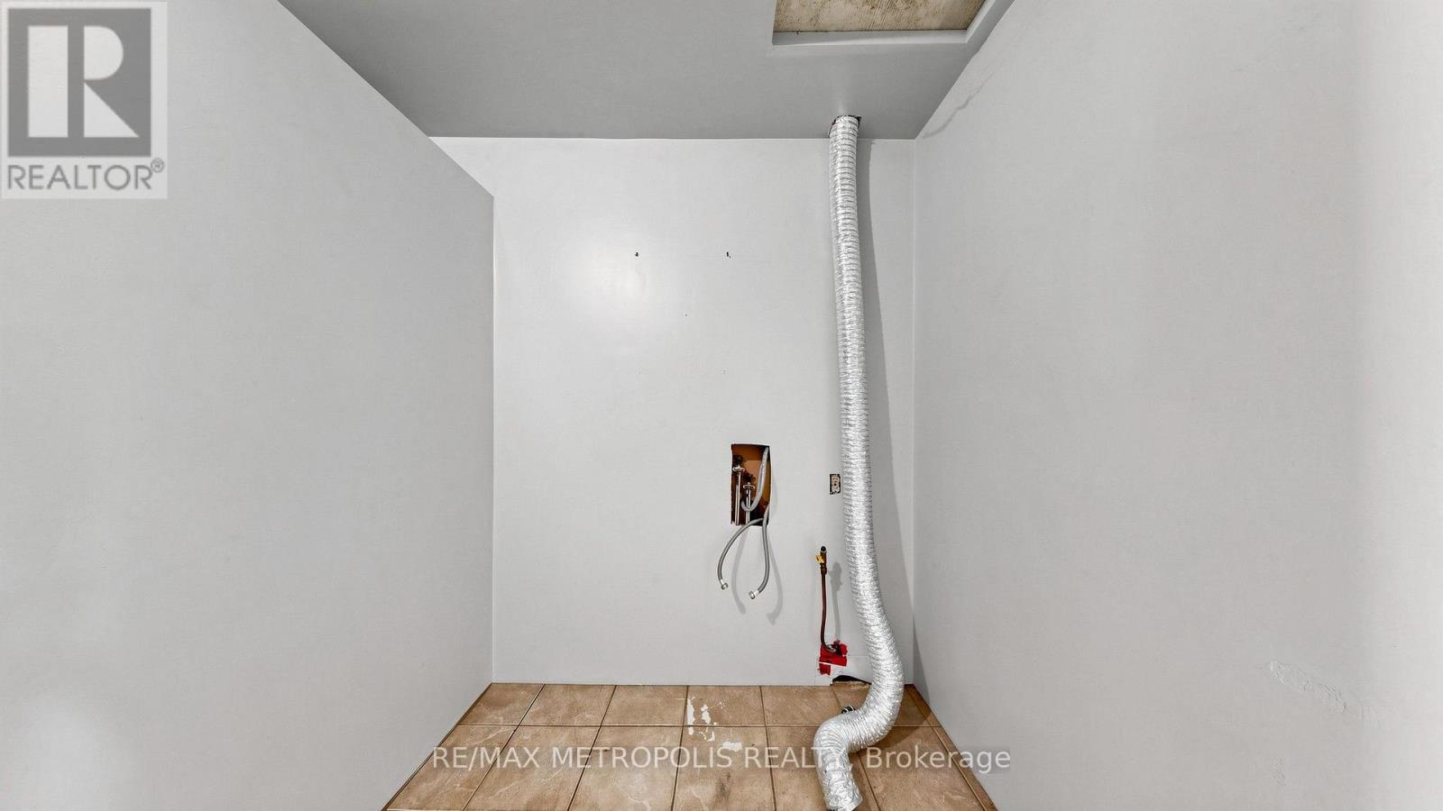 1051 Goshen Road, Innisfil, Ontario  L9S 2B5 - Photo 12 - N13742990