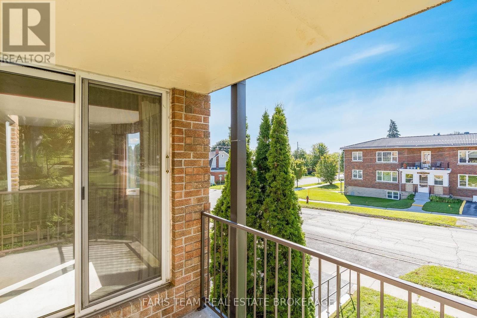 202 - 95 Matchedash Street N, Orillia, Ontario L3V 4T9 - Photo 11 - S13742958