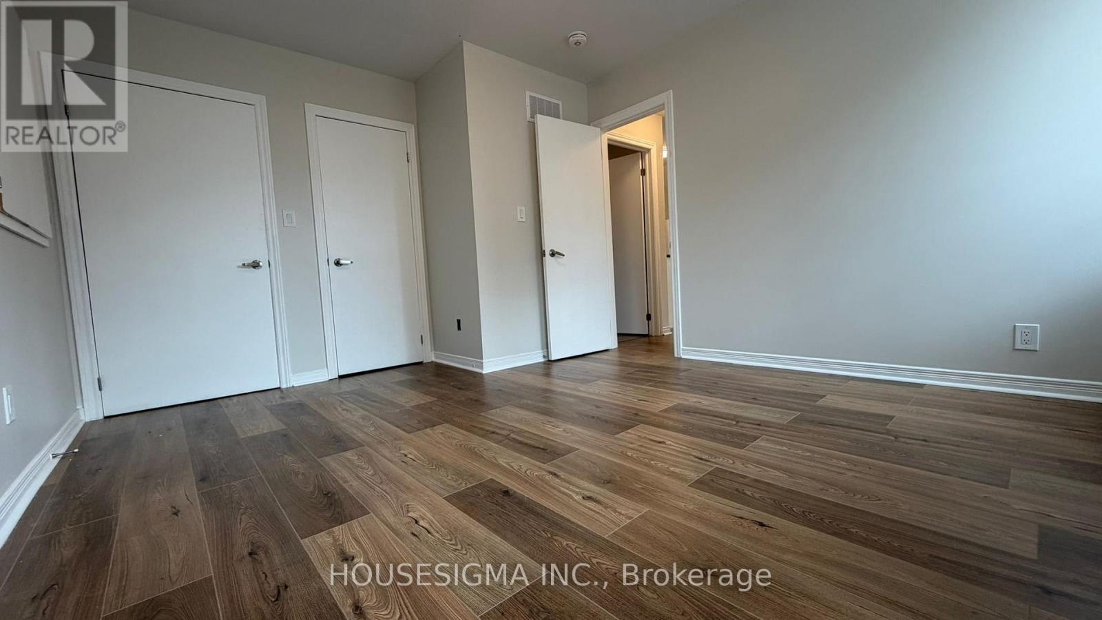 Main Floor Unit - 28 West Street N, Orillia, Ontario L3V 5B8 - Photo 10 - S13743082