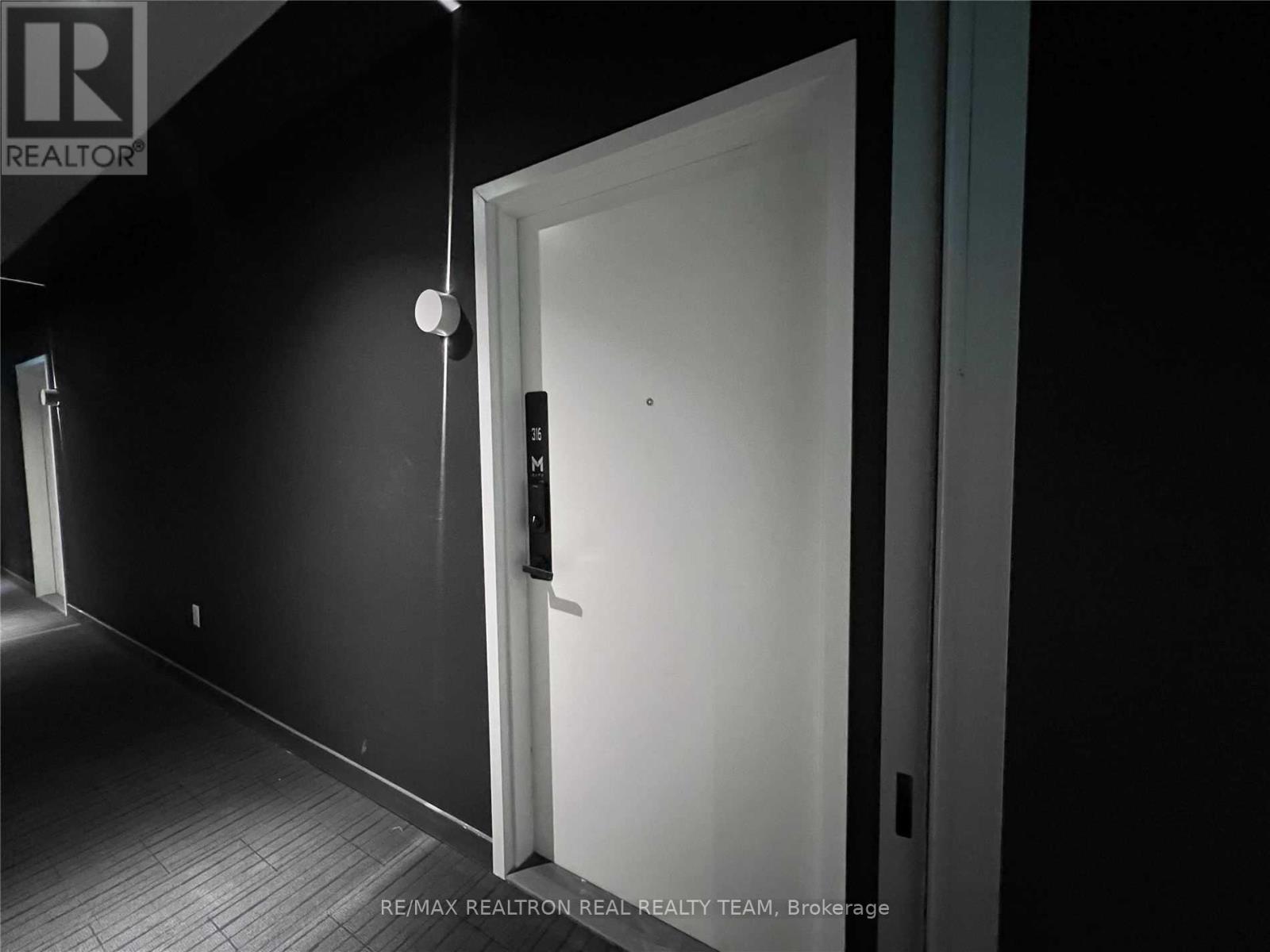 316 - 3900 Confederation Parkway, Mississauga, Ontario L5B 0M3 - Photo 24 - W13743010