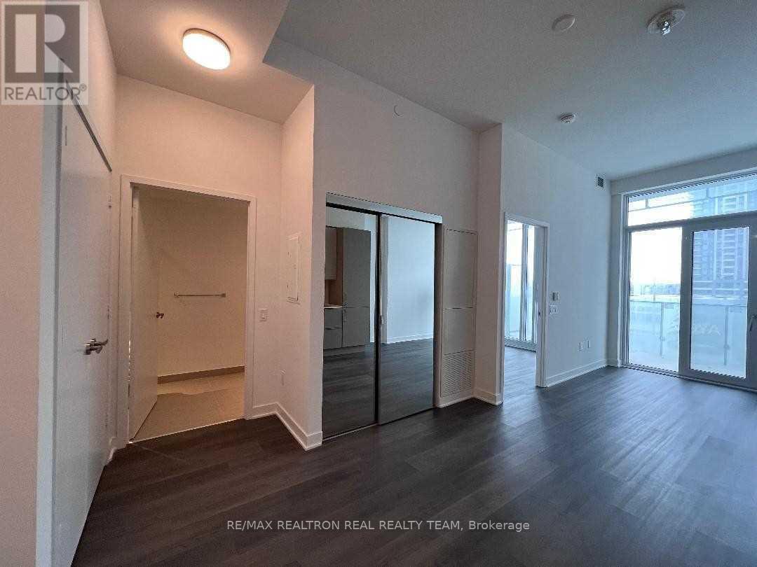 316 - 3900 Confederation Parkway, Mississauga, Ontario L5B 0M3 - Photo 5 - W13743010