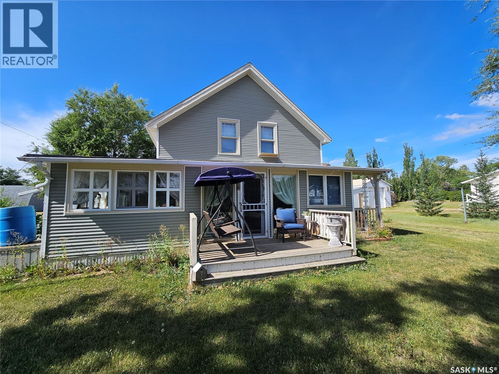 2303 Buick Street, Cadillac, Saskatchewan  S0N 0K0 - Photo 1 - SK047439