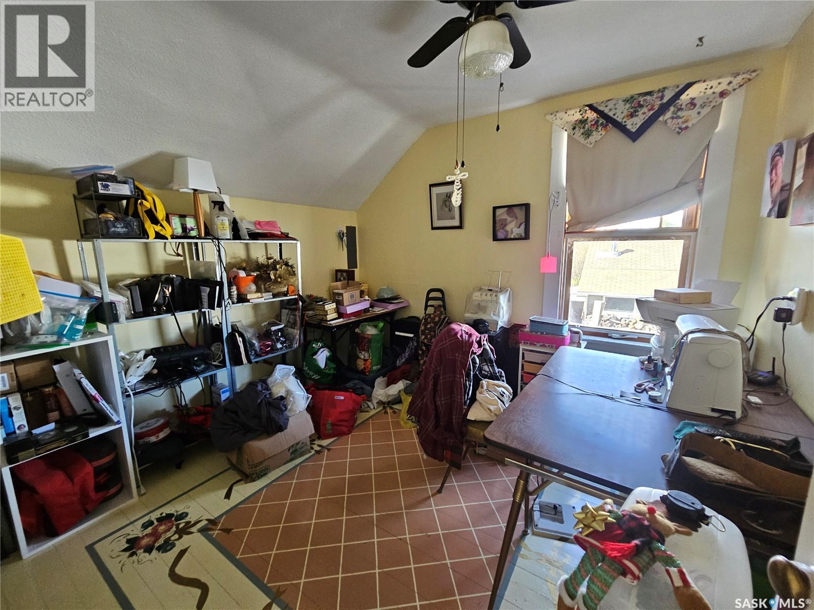 2303 Buick Street, Cadillac, Saskatchewan  S0N 0K0 - Photo 23 - SK047439
