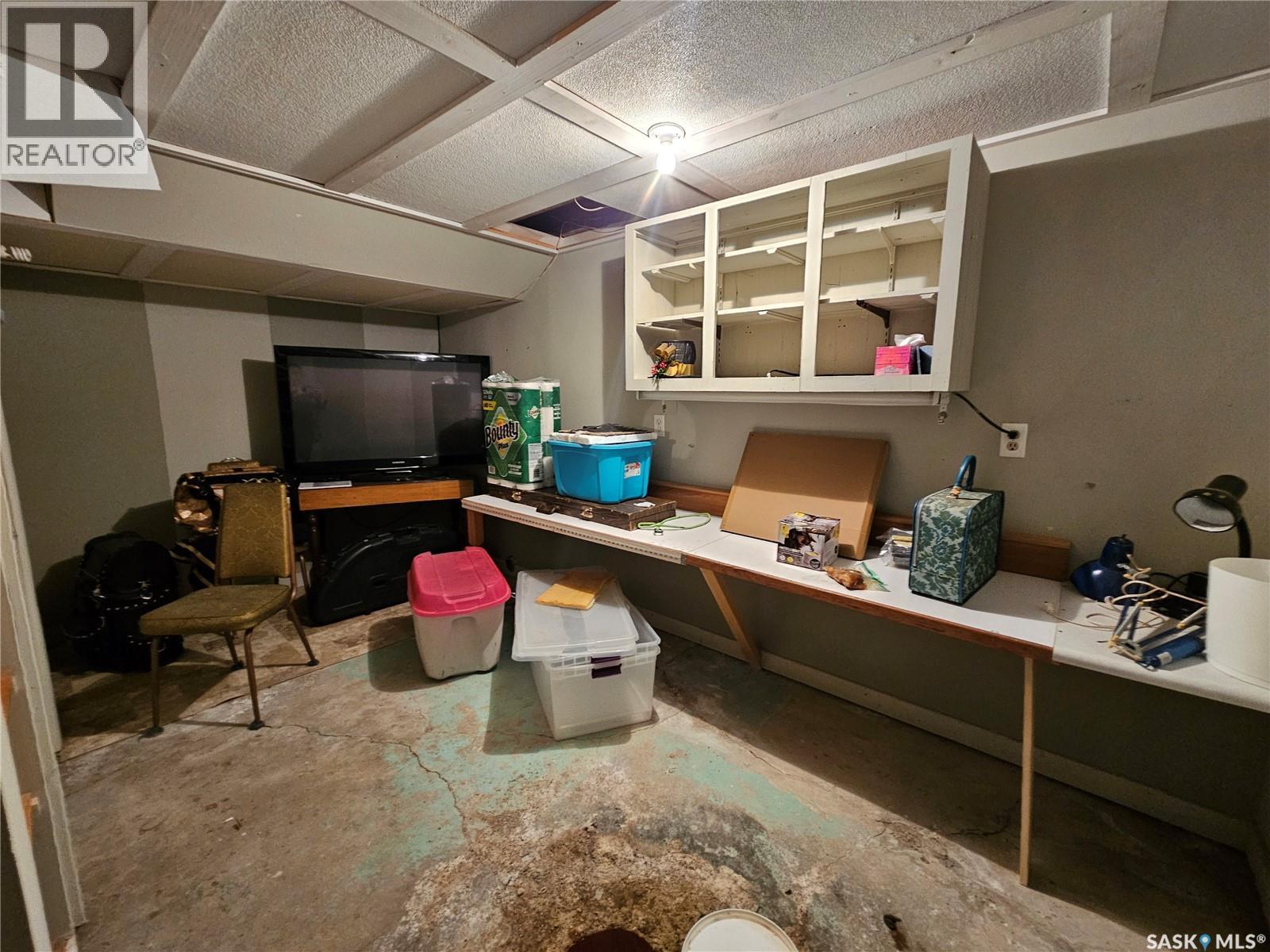 2303 Buick Street, Cadillac, Saskatchewan  S0N 0K0 - Photo 25 - SK047439