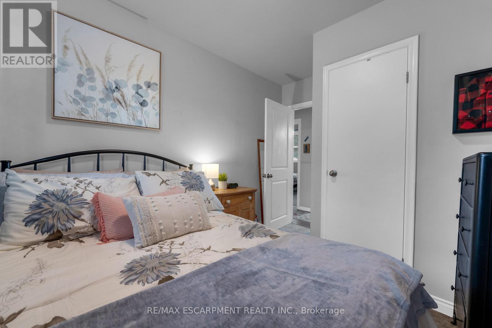 1065 Woodburn Road, Hamilton, Ontario  L0R 1P0 - Photo 17 - X13742996