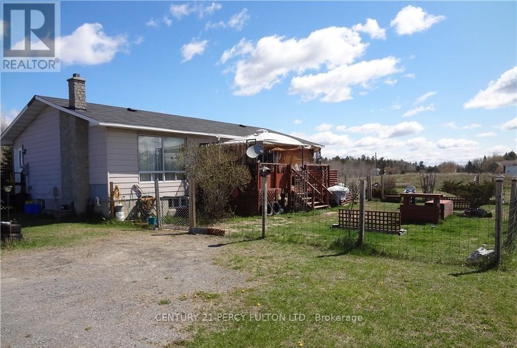 1343-B Chenaux Road, Whitewater Region, Ontario  K0J 1Y0 - Photo 4 - X13743052