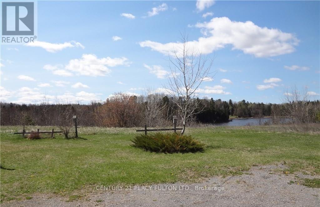 1343-B Chenaux Road, Whitewater Region, Ontario  K0J 1Y0 - Photo 3 - X13743056
