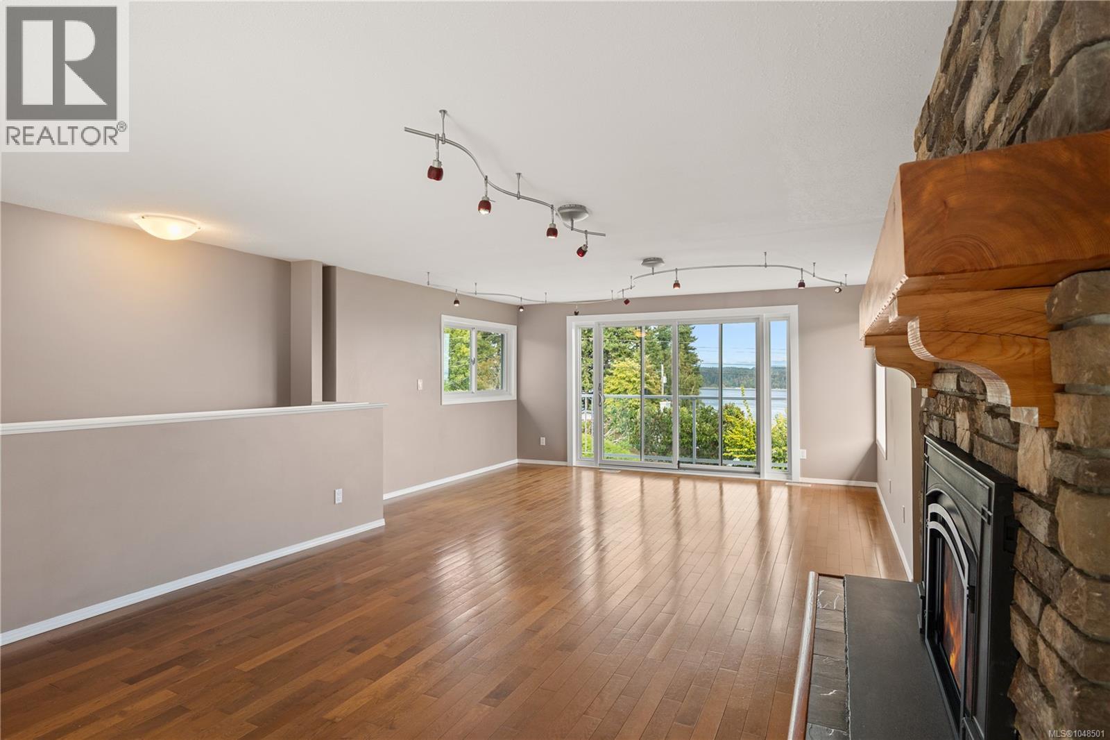 724 Galerno Rd, Campbell River, British Columbia  V9W 5J3 - Photo 10 - 1048501