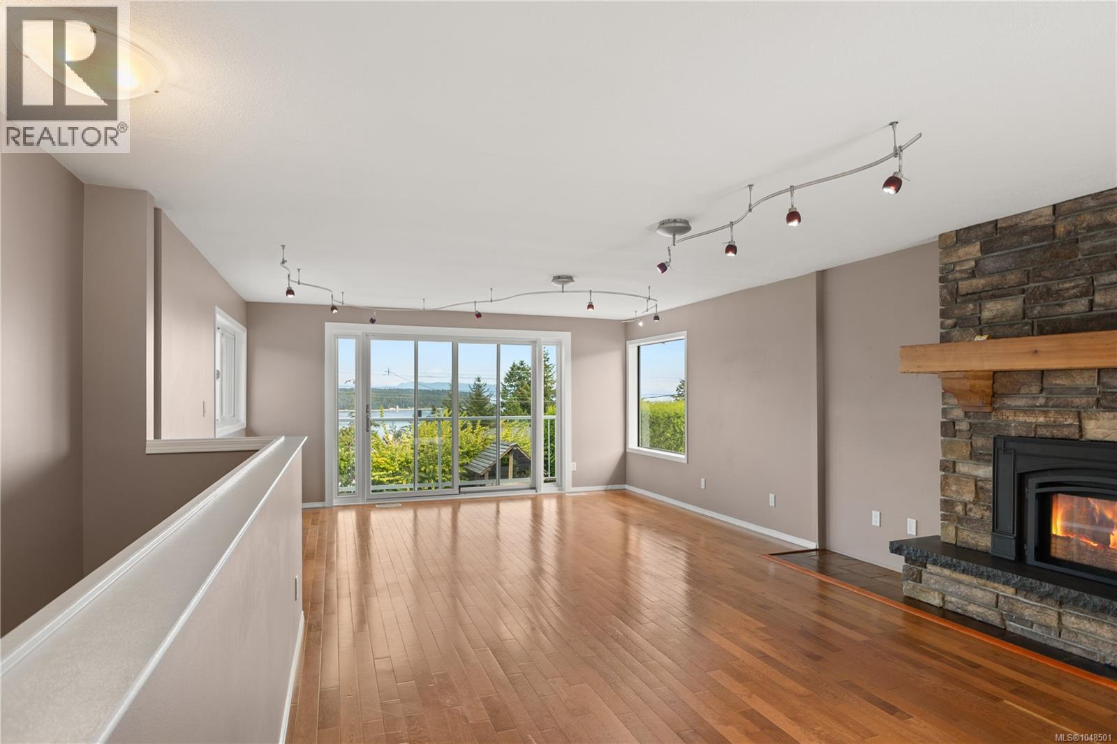 724 Galerno Rd, Campbell River, British Columbia  V9W 5J3 - Photo 11 - 1048501