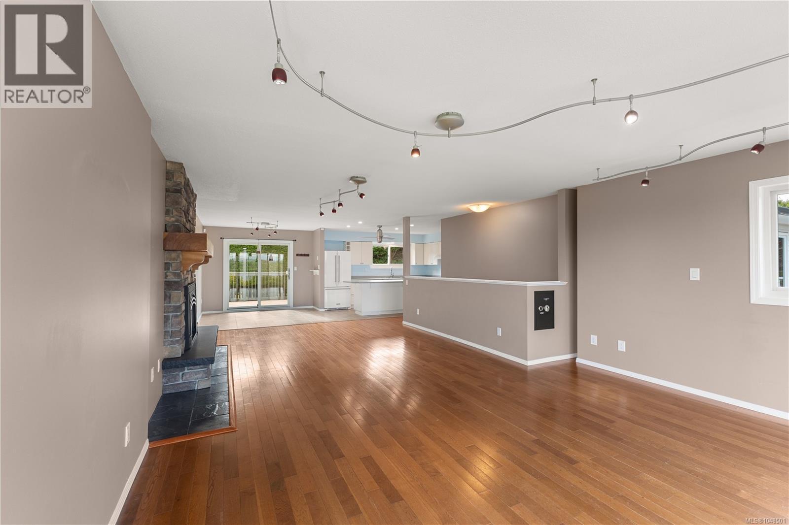 724 Galerno Rd, Campbell River, British Columbia  V9W 5J3 - Photo 13 - 1048501