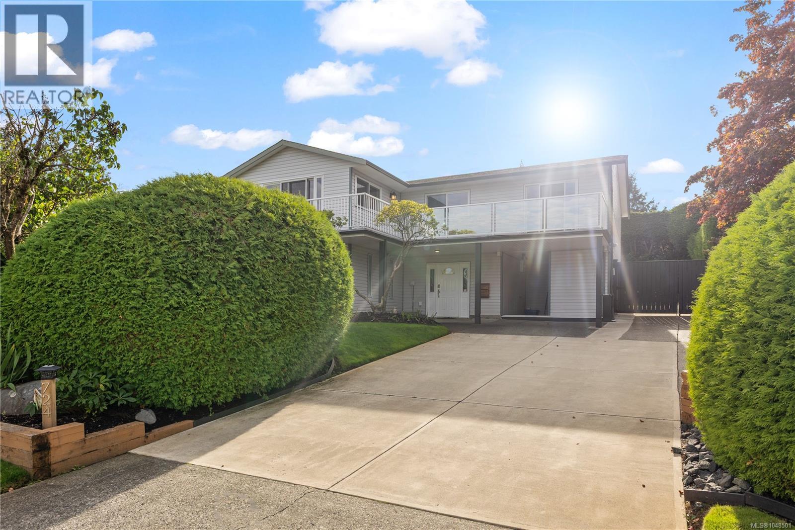 724 Galerno Rd, Campbell River, British Columbia  V9W 5J3 - Photo 4 - 1048501