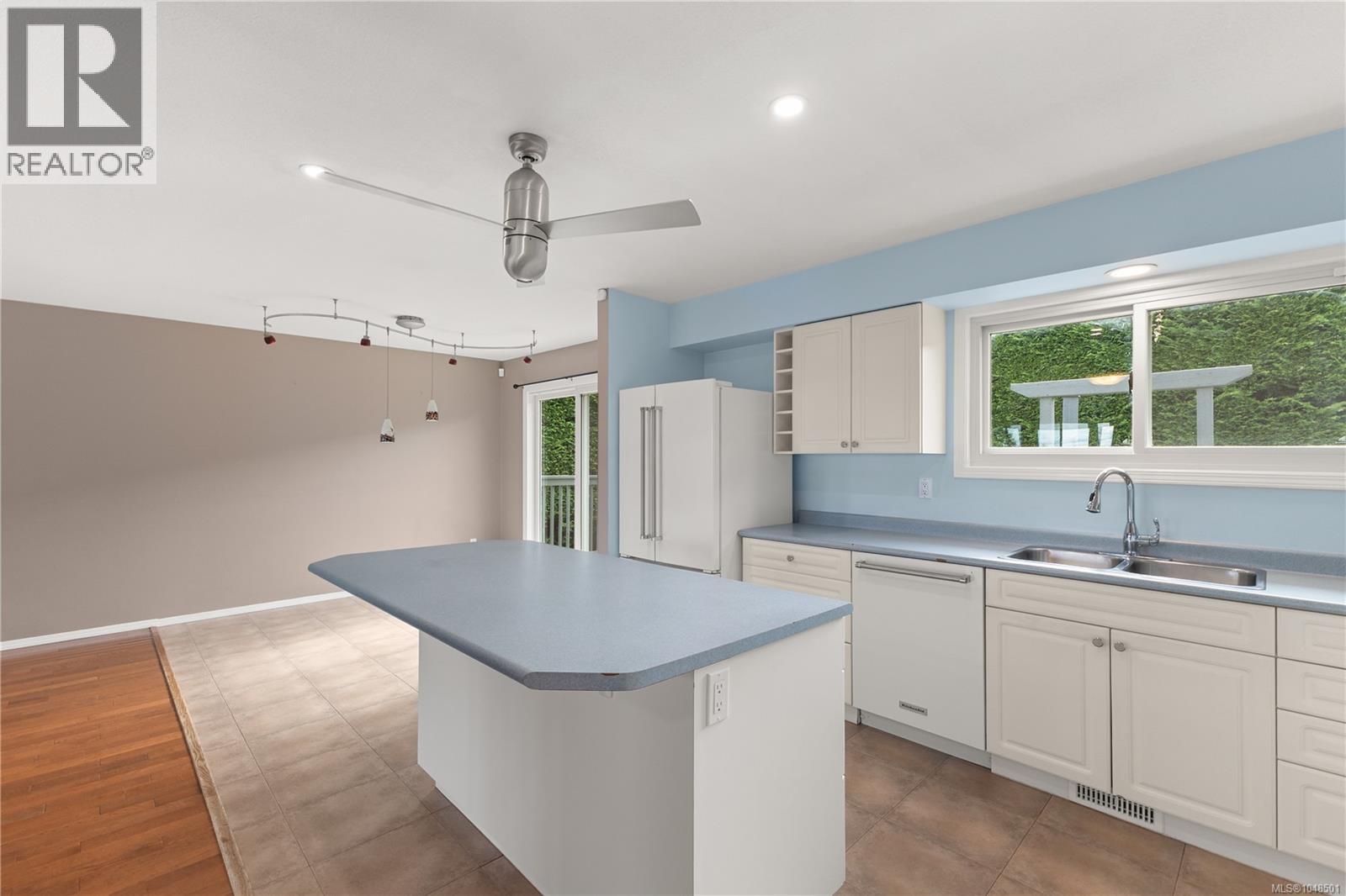 724 Galerno Rd, Campbell River, British Columbia  V9W 5J3 - Photo 6 - 1048501