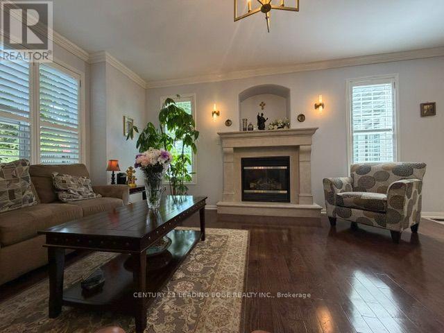 27 Rocking Horse Street, Markham, Ontario  L6B 1L9 - Photo 11 - N13598882