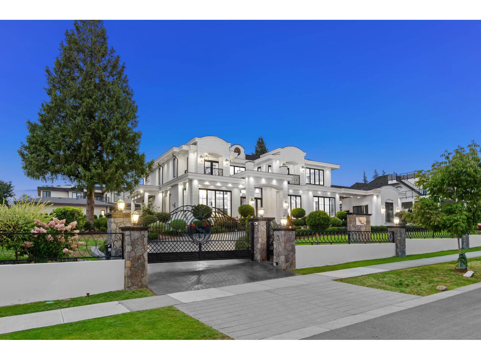 13083 57 AVENUE, Surrey, British Columbia