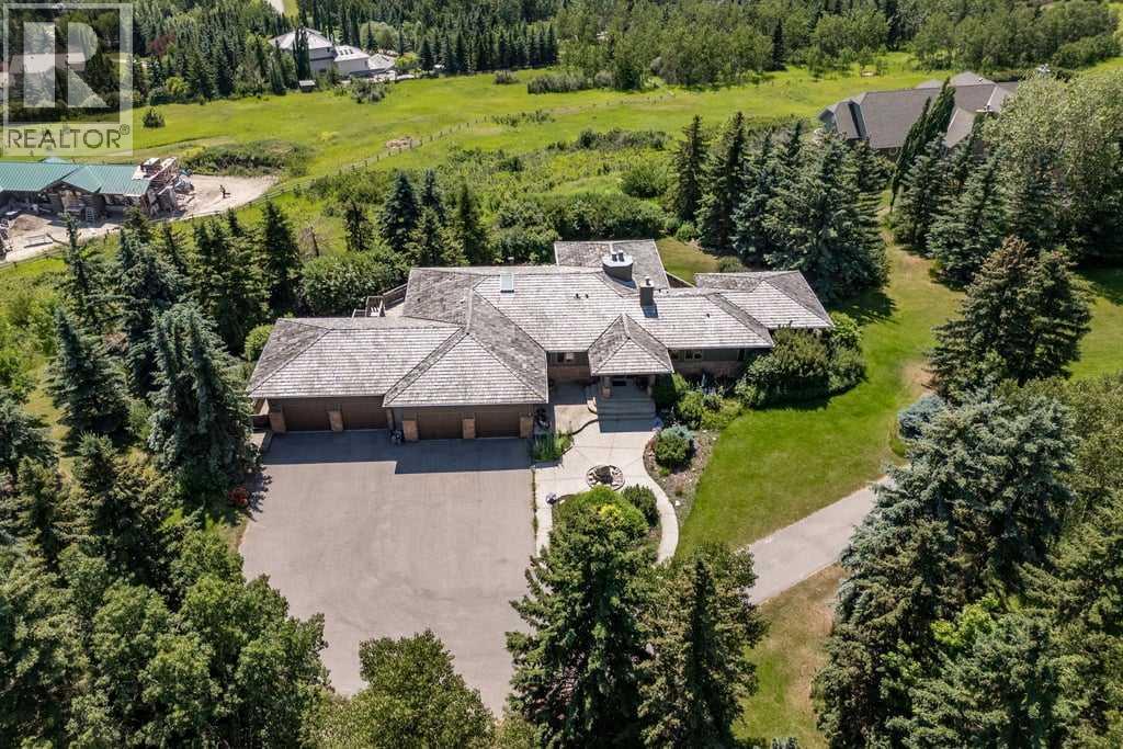 19 Westbluff Place, Rural Rocky View County, Alberta  T3Z 3N9 - Photo 2 - A2334683
