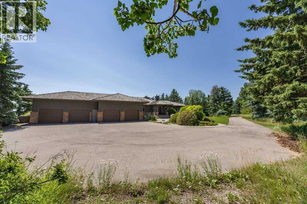 19 Westbluff Place, Rural Rocky View County, Alberta  T3Z 3N9 - Photo 5 - A2334683