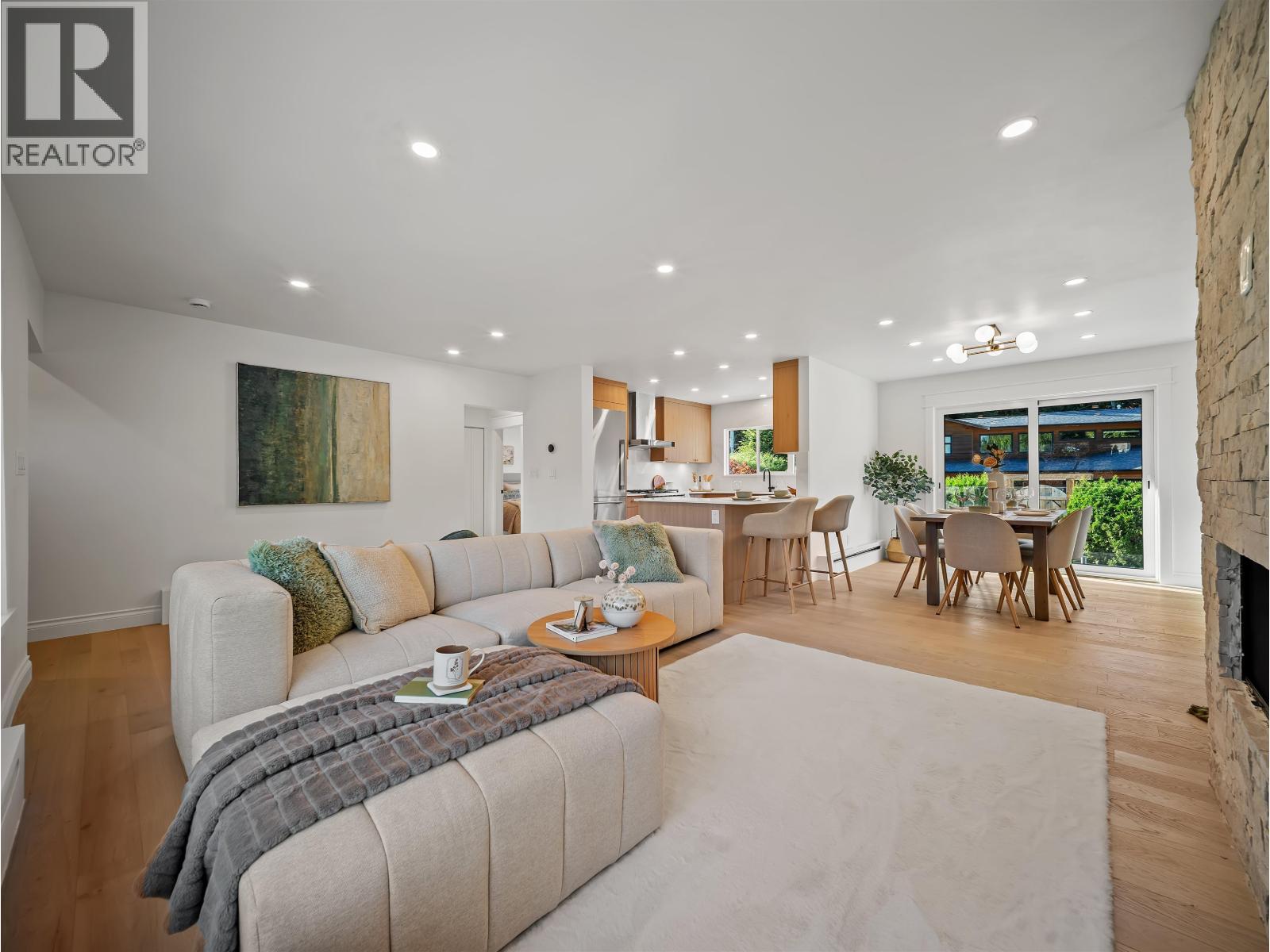 3975 Highland Boulevard, North Vancouver, British Columbia  V7R 2Y7 - Photo 4 - R3161384
