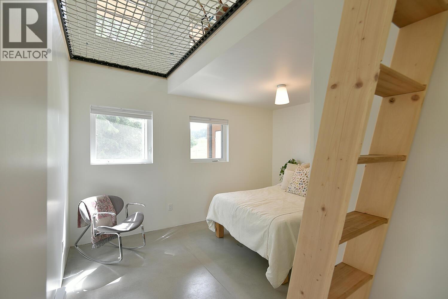 6400 Crowston Road, Sechelt, British Columbia  V7Z 0L1 - Photo 23 - R3161394