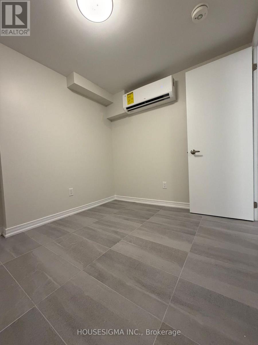 Lower Level Unit - 28 West Street N, Orillia, Ontario  L3V 5B8 - Photo 13 - S13743128