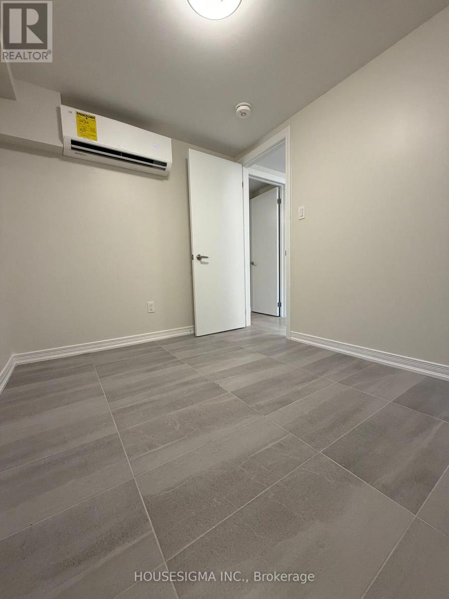 Lower Level Unit - 28 West Street N, Orillia, Ontario  L3V 5B8 - Photo 14 - S13743128