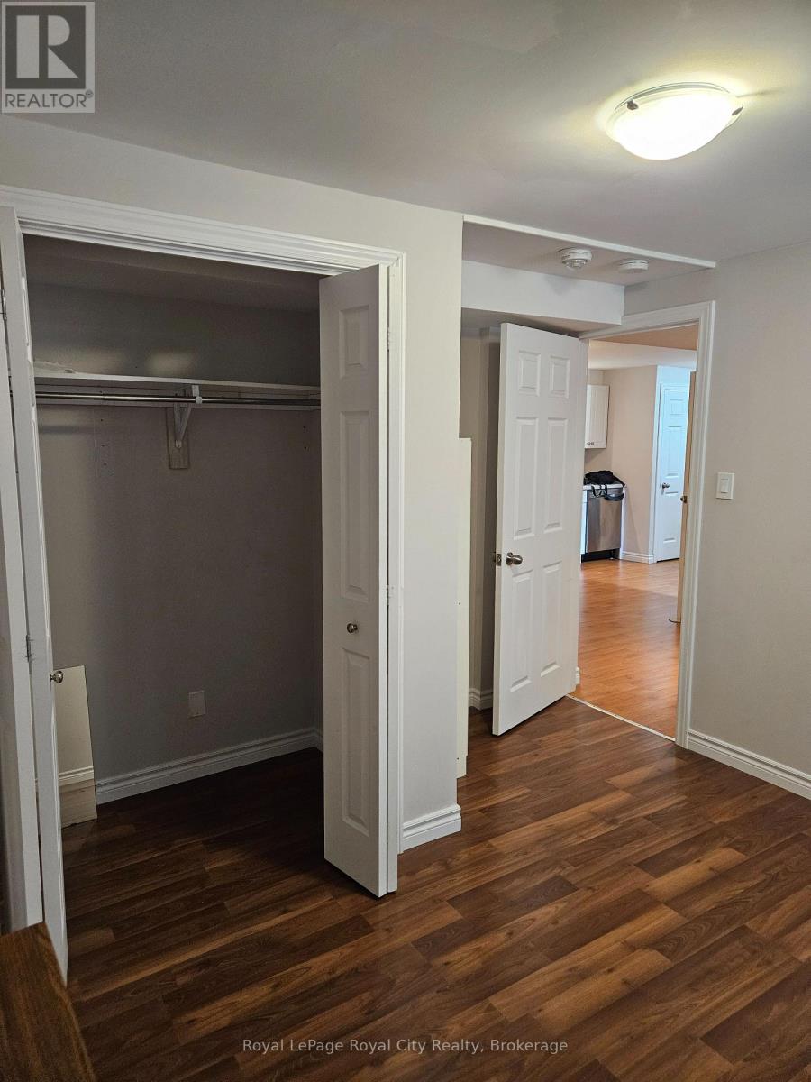 3 Joyce Place, Guelph (Grange Road), Ontario  N1E 6P8 - Photo 12 - X13743130