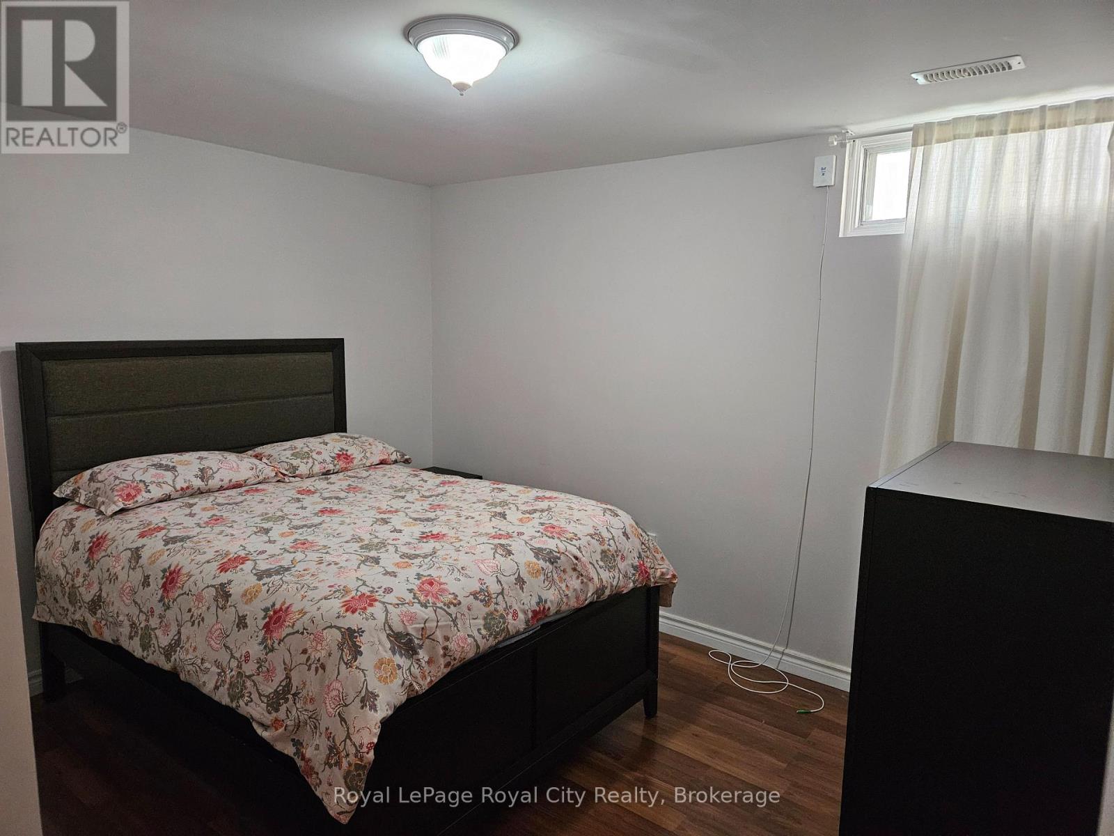 3 Joyce Place, Guelph (Grange Road), Ontario  N1E 6P8 - Photo 7 - X13743130